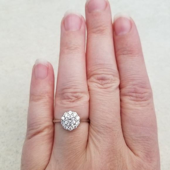 0.8ct TW Sterling Ring - Picture 7 of 8